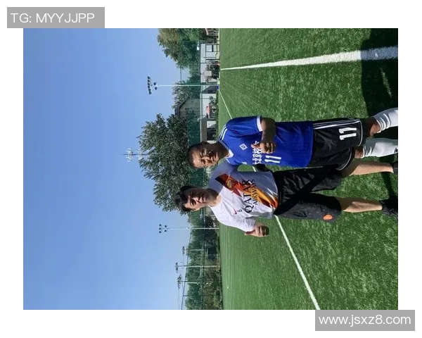 深圳足球队的奋斗历程与荣耀追寻:一段不屈不挠的足球纪实之旅 深圳足球队的奋斗历程与荣耀追寻:一段不屈不挠的足球纪实之旅