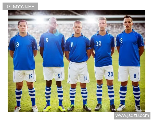 真正优雅的足球明星如何在绿茵场上展现魅力与风采