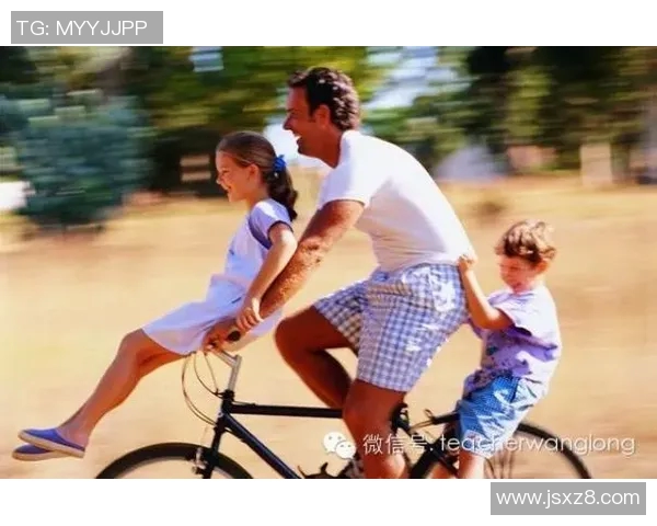 足球明星儿子畅谈成长经历与父亲的影响力揭秘